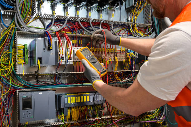 Best Affordable Emergency Electrician  in Seal Beach, CA